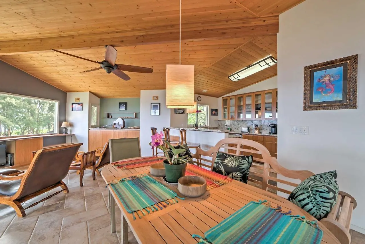 Holiday home Direct Oceanfront, Big Island Home Keaau